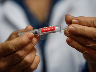 Moderna vaccine 'to start production in Spain next month'