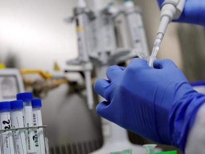 Spain's 'official vaccine plan': Over 13,000 immunisation points, 10,000 extra health workers and 'fair and equal access'