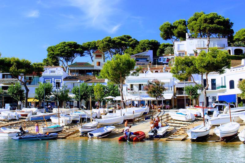 Wake up to the Mediterranean: Sea view properties for sale on the Costa Brava