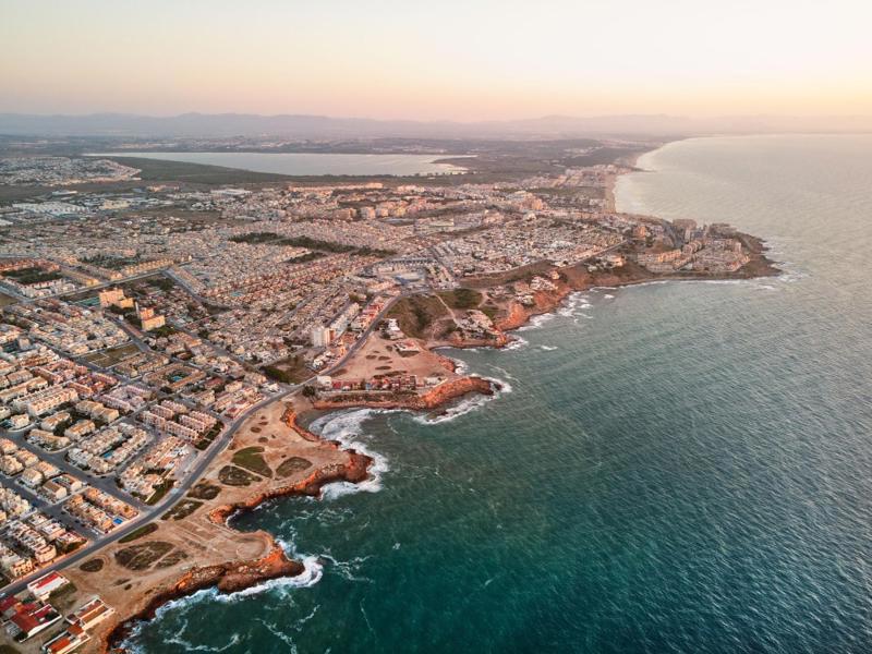 Spain vs Italy: which is easier and cheaper to buy property in?