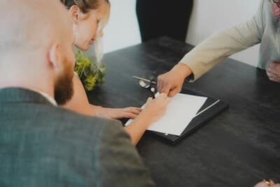 Lawyers / Solicitors