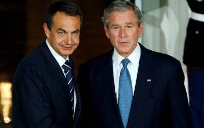 An historic handshake