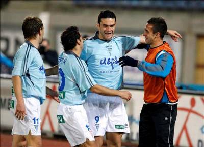 Cup minnows fight back to beat Espanyol