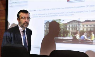 Foreign Affairs secretary 'critical' with brain aneurism