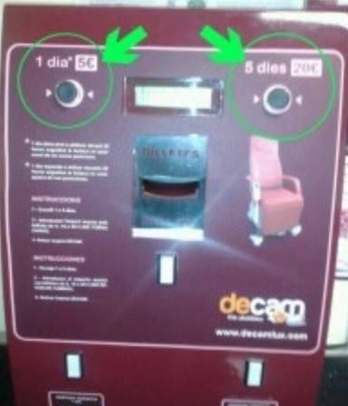 Hospital in Girona charges patients' relatives 5€ to recline chair for the night