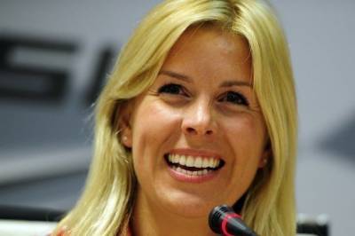 Spanish F1 test driver loses her eye in crash