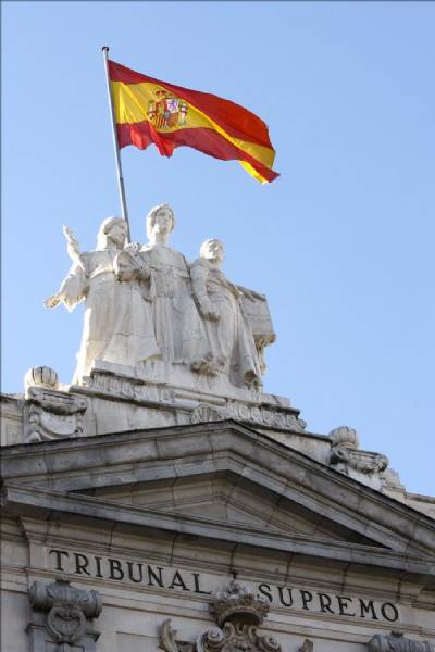 Court taxes make divorce, compensation claims and appeals against fines prohibitive