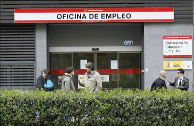 Unemployment reaches new record high for 2012 year end