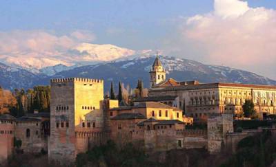 Earthquakes of 2.6 and 4 on the Richter scale in Granada and Navarra