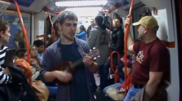 Jobseeker who 'sang' his CV on the metro taken on by national TV show