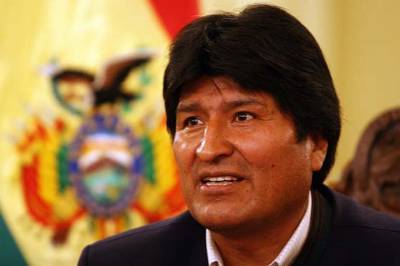 Spain apologises to Bolivian president over plane delay