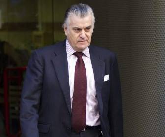 Bárcenas slush-fund trial: Cospedal's predecessors in the dock