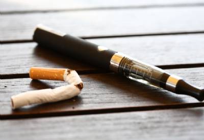 First diagnosis in Spain of pneumonia caused by E-cigarettes