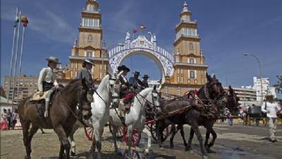 Sevilla Feria de Abril hits the streets