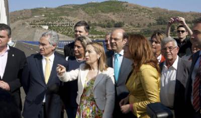 Málaga and Granada now joined by A-7 coastal motorway