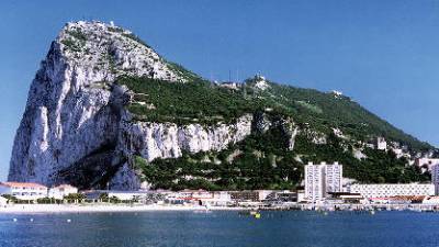 Gib tug-of-war: Spain's foreign ministry hotly denies incursion and warns UK over 'inappropriate diplomatic behaviour'