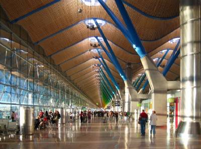 Wi-Fi in Spain's airports 'among most expensive and limited in Europe'
