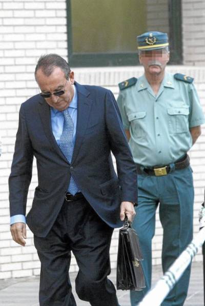 Carlos Fabra goes to jail for four years