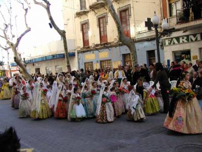 Fallas burn despite downpours: Fiesta end looked set to be a damp squib, but rain did not stop flames and fireworks 