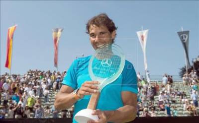 Nadal wins grass title  in Stuttgart