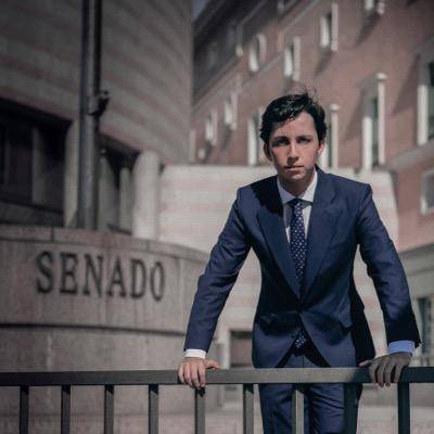 'Little Nicolás' wants to close the Senate – by running for senator