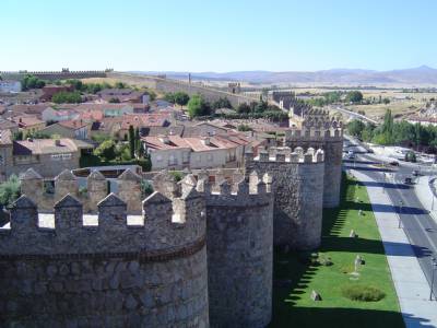 Free tapas with a beer or wine still offered in 10 towns and cities in Spain