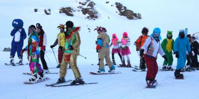 Sierra Nevada carnival hits the slopes