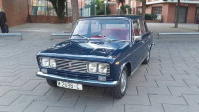 Julio Iglesias' much-loved 1972 Seat 1430, his first 'flash' car, up for auction