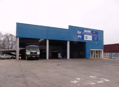 Two in 10 vehicles fail their ITV and 7% fail the retake, mainly due to brakes, wheels, lights and emissions