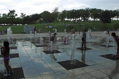 Spain prepares for first major heatwave of 2017