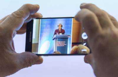 'Unilateral' bill hikes put mobile network providers under consumer protection spotlight