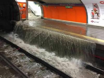 Deluge in Madrid: Hospitals flooded, 24 flights diverted and metro becomes a waterfall