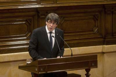 Puigdemont's deadline for 'clarifying intentions' passes