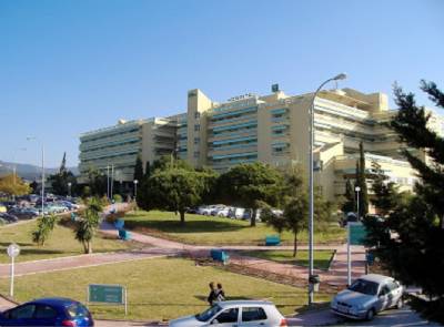 New hospital procedures in Andalucía: Coloured wrist bands and door staff