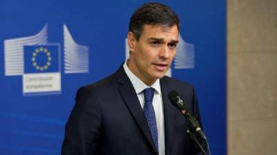 Pedro Sánchez's fluent English stuns Spanish public