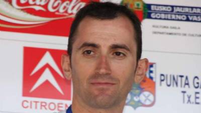 Cyclist Javier Otxoa dies aged 43
