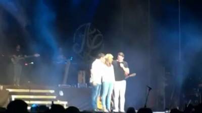 Parents of murder victims support pop duo's 'justice' campaign