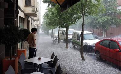 Wet weather warning: Spain braces itself for weekend deluges