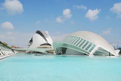 European tourists' top city districts are in Valencia, Sevilla and Granada