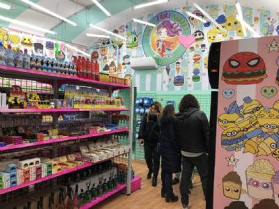 Geeky groceries: Stock up on butterbeer, unicorn’s tears and Willy Wonka chocolate bars