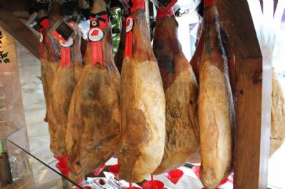 Christmas brings rise in Serrano ham thefts