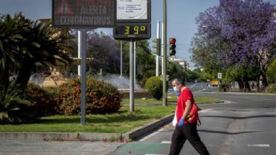 Sweltering start to summer: Up to 40ºC in south, west and centre of mainland