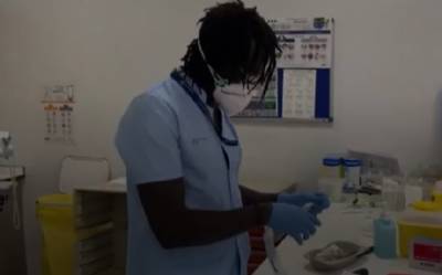 Bilbao nurse who came from Africa on a dinghy: From sleeping rough to saving lives