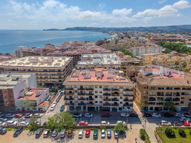 2 bedroom Apartment for sale in Javea / Xàbia - € 295,000 (Ref: 10004472)