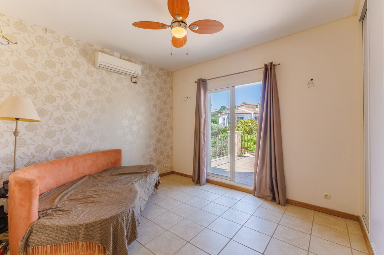 7 makuuhuone Huvila myytävänä paikassa Javea / Xabia mukana uima-altaan 
autotalli - 765 000 € (Ref: 10014661)