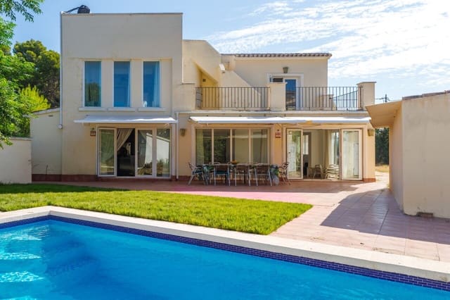 7 makuuhuone Huvila myytävänä paikassa Javea / Xàbia mukana uima-altaan 
autotalli - 765 000 € (Ref: 10014661)