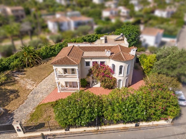 7 soveværelse Villa til salg i Javea / Xàbia med swimmingpool garage - € 765.000 (Ref: 10014661)