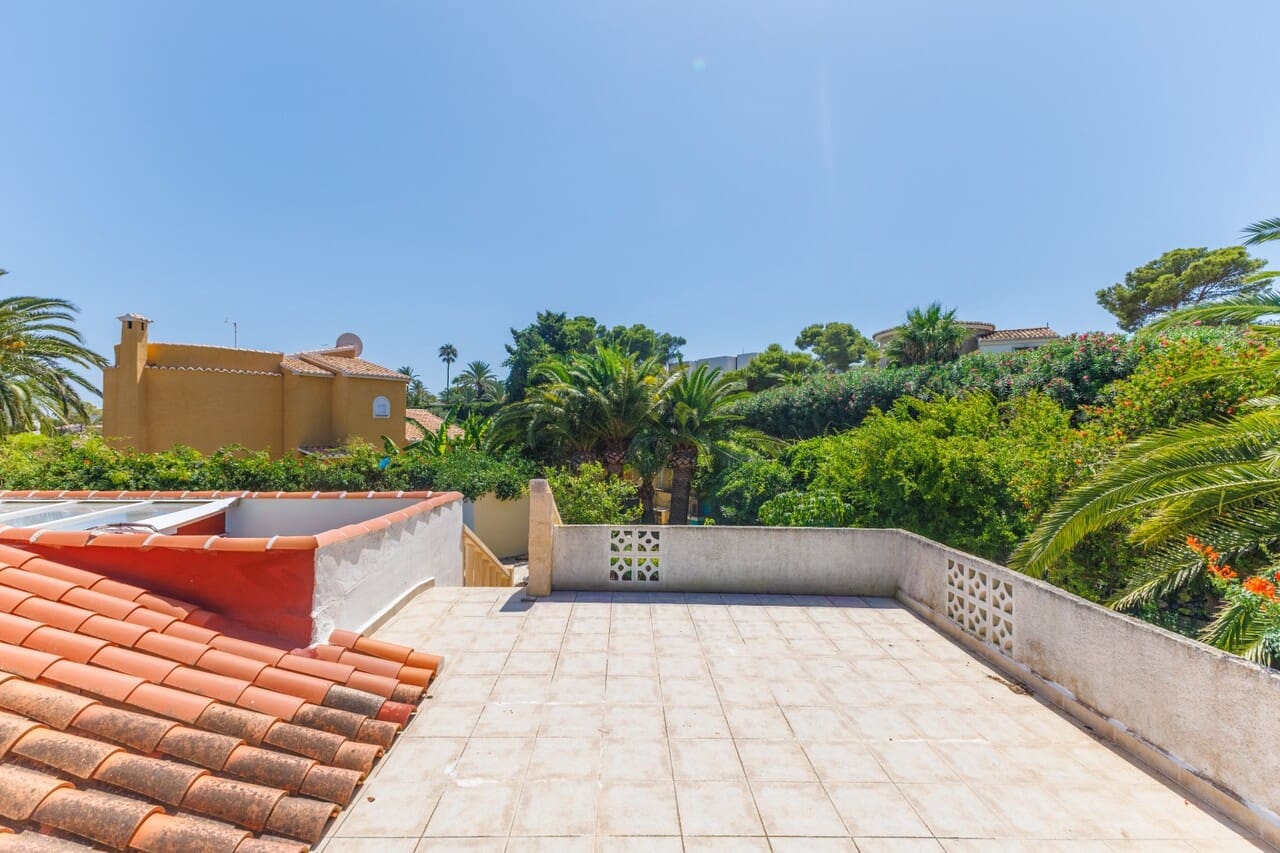 3 chambre Villa/Maison à vendre à Javea / Xabia avec piscine garage - 610 000 € (Ref: 10024590)