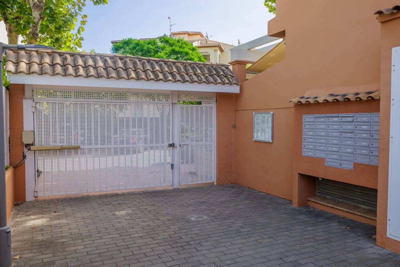 2 soverom Leilighet til salgs i Javea / Xabia med svømmebasseng garasje - € 419 000 (Ref: 10039007)