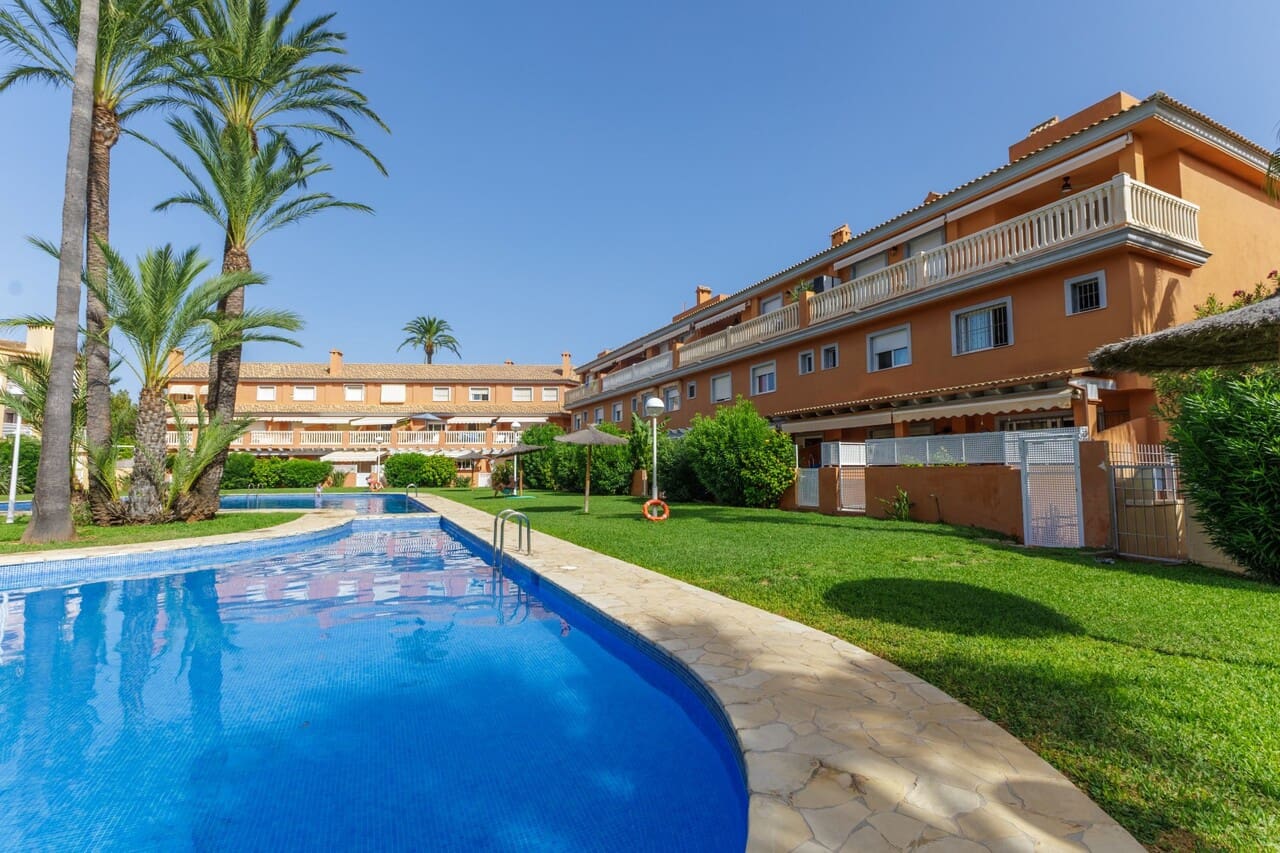 2 soverom Leilighet til salgs i Javea / Xabia med svømmebasseng garasje - € 419 000 (Ref: 10039007)